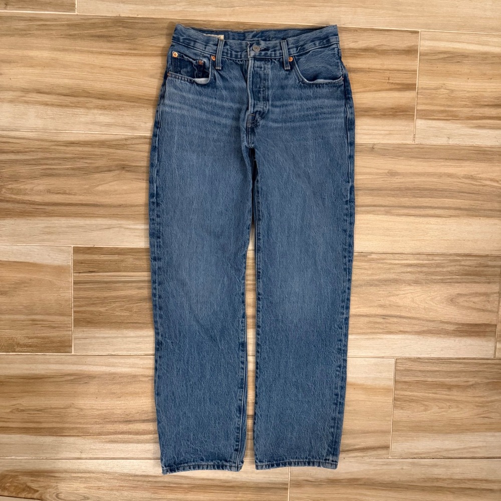 Levis Premium 501 90s Straight Leg Jeans Blue W25 L30 Mid Wash Denim